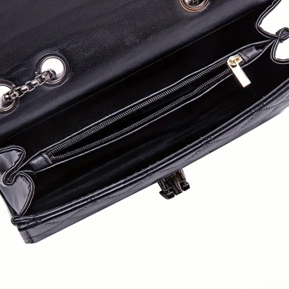 Elegant Unbranded Black Quilted Crossbody Chain Bag- NIP - Picture 8 of 12